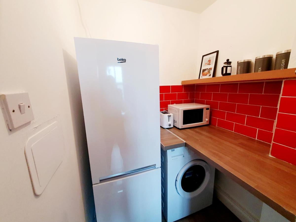 Station Apartment เบลส์ฮิลล์ ภายนอก รูปภาพ